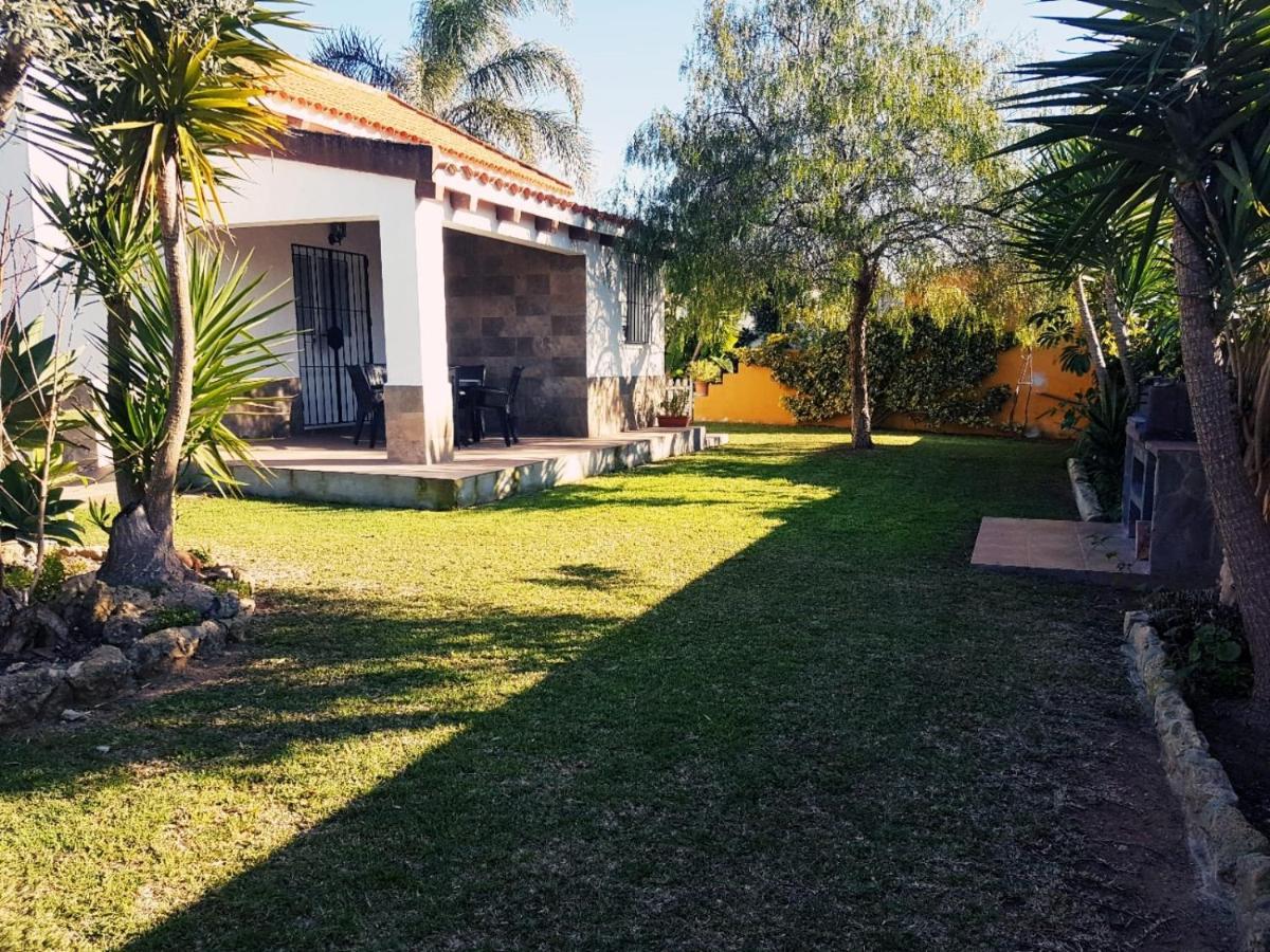 Chalet la Huerta 2 dispone chimenea y WiFi Conil De La Frontera Esterno foto